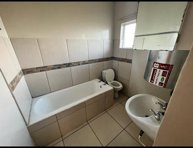 1 BEDROOM APARTMENT TO LET IN NAVALSIG